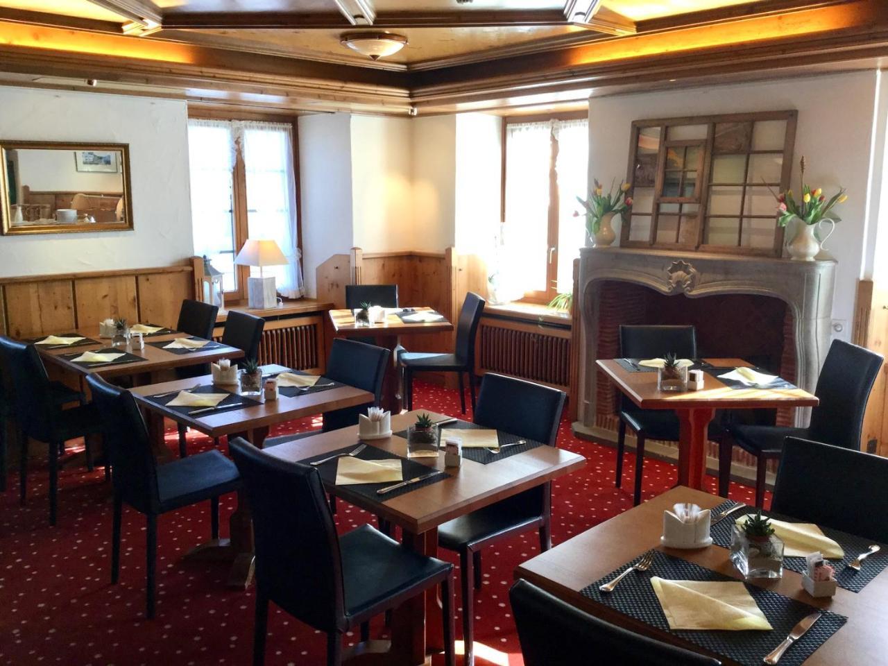 Hotel Zum Kreuz Suhr Εξωτερικό φωτογραφία