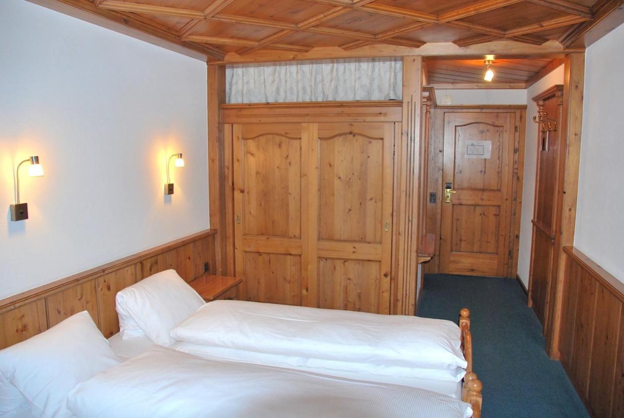 Hotel Zum Kreuz Suhr Εξωτερικό φωτογραφία
