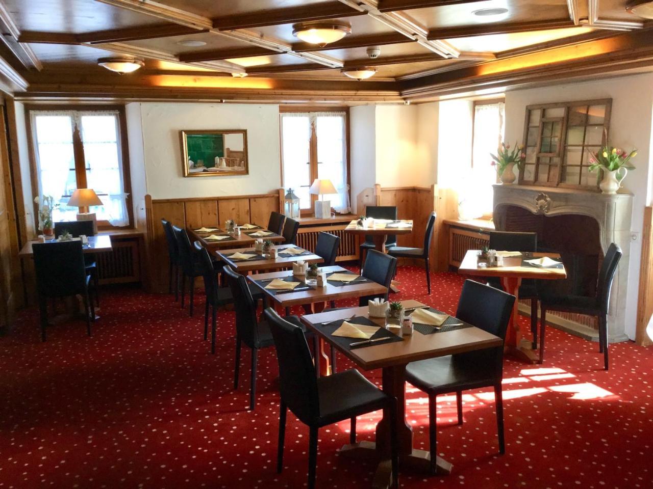 Hotel Zum Kreuz Suhr Εξωτερικό φωτογραφία