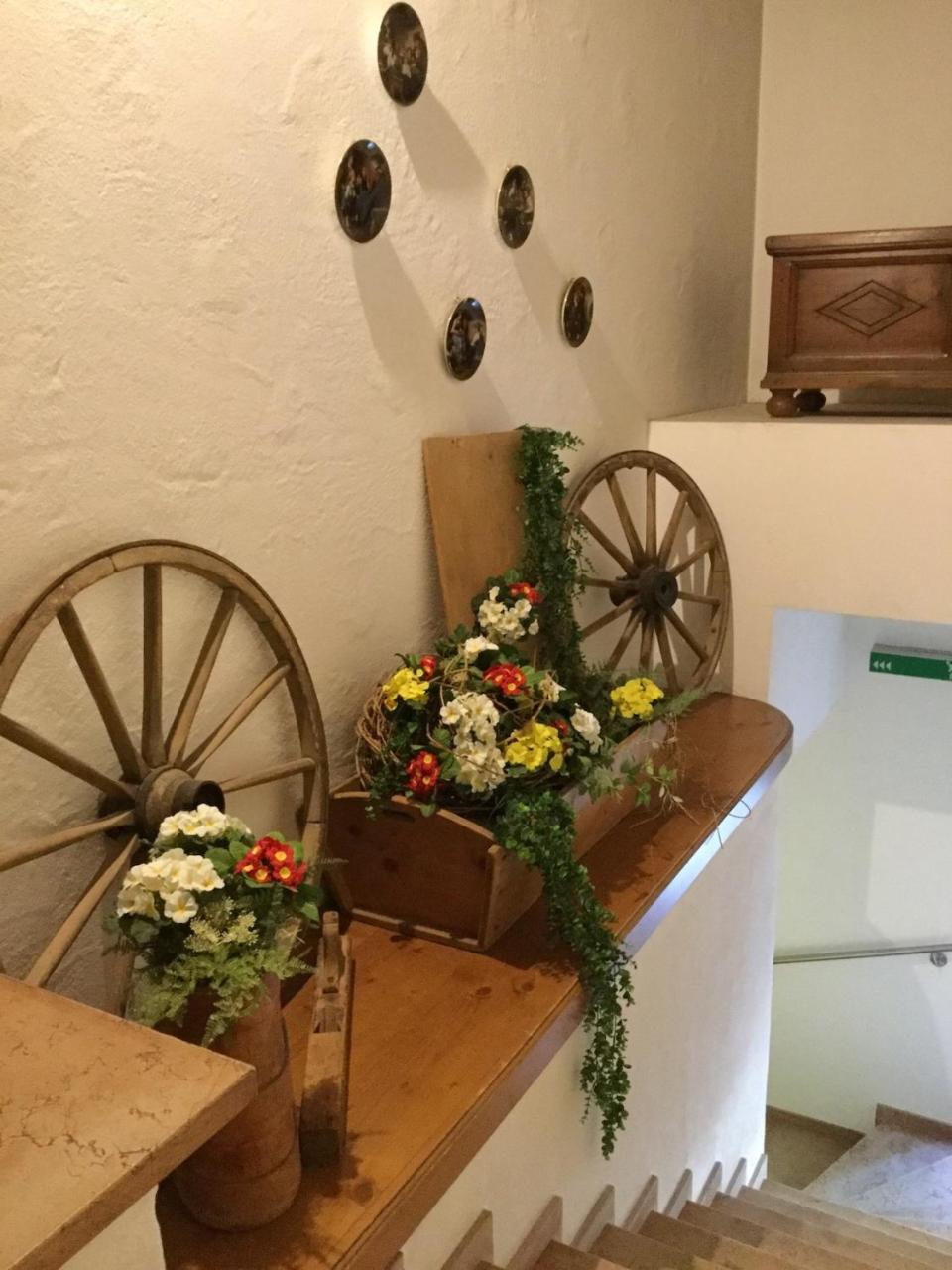 Hotel Zum Kreuz Suhr Εξωτερικό φωτογραφία