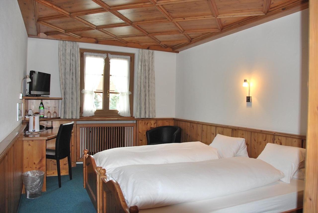 Hotel Zum Kreuz Suhr Εξωτερικό φωτογραφία